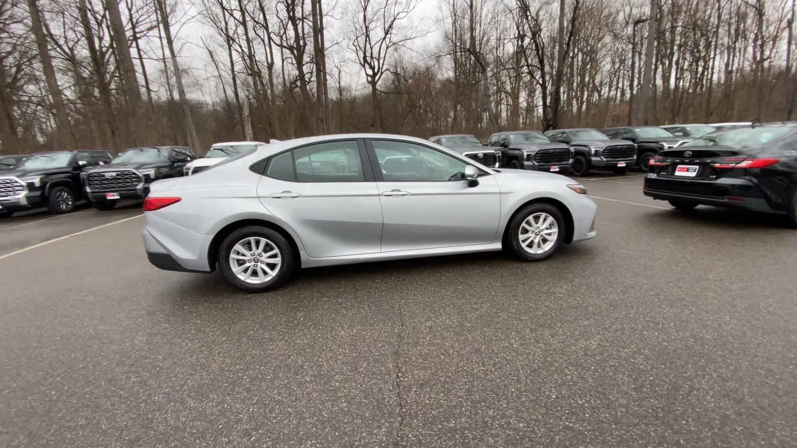 Thumbnail: 2025 Toyota Camry - 14