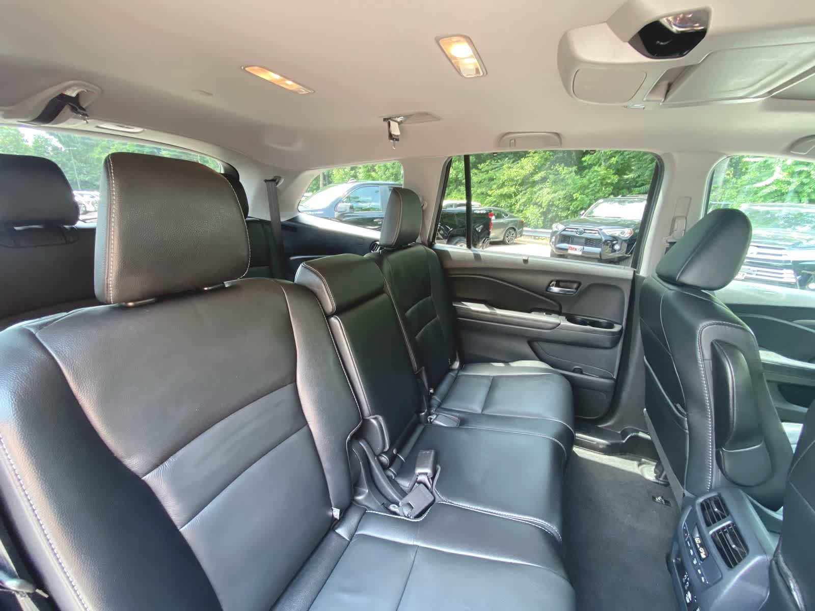 Thumbnail: 2020 Honda Pilot - 24