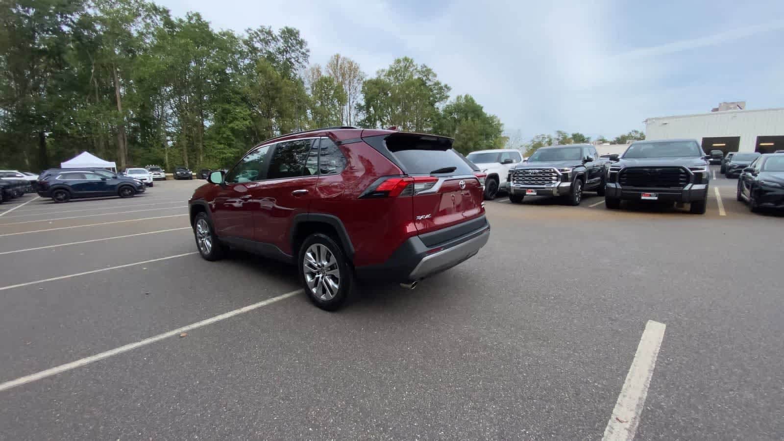 Thumbnail: 2024 Toyota RAV4 - 6