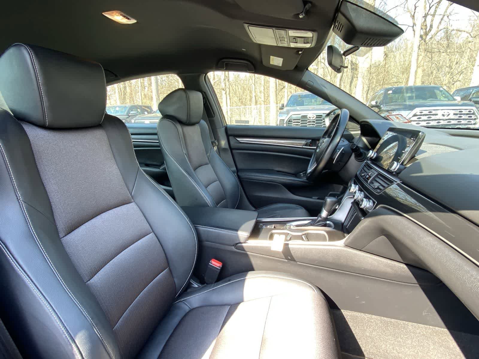 Thumbnail: 2018 Honda Accord - 20