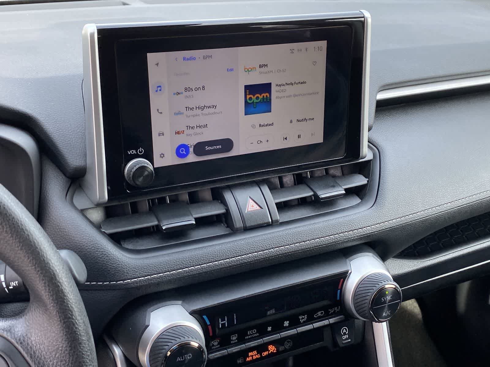 Thumbnail: 2025 Toyota RAV4 - 27