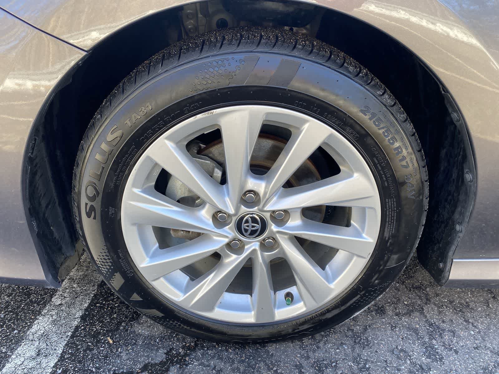 Thumbnail: 2024 Toyota Camry - 17