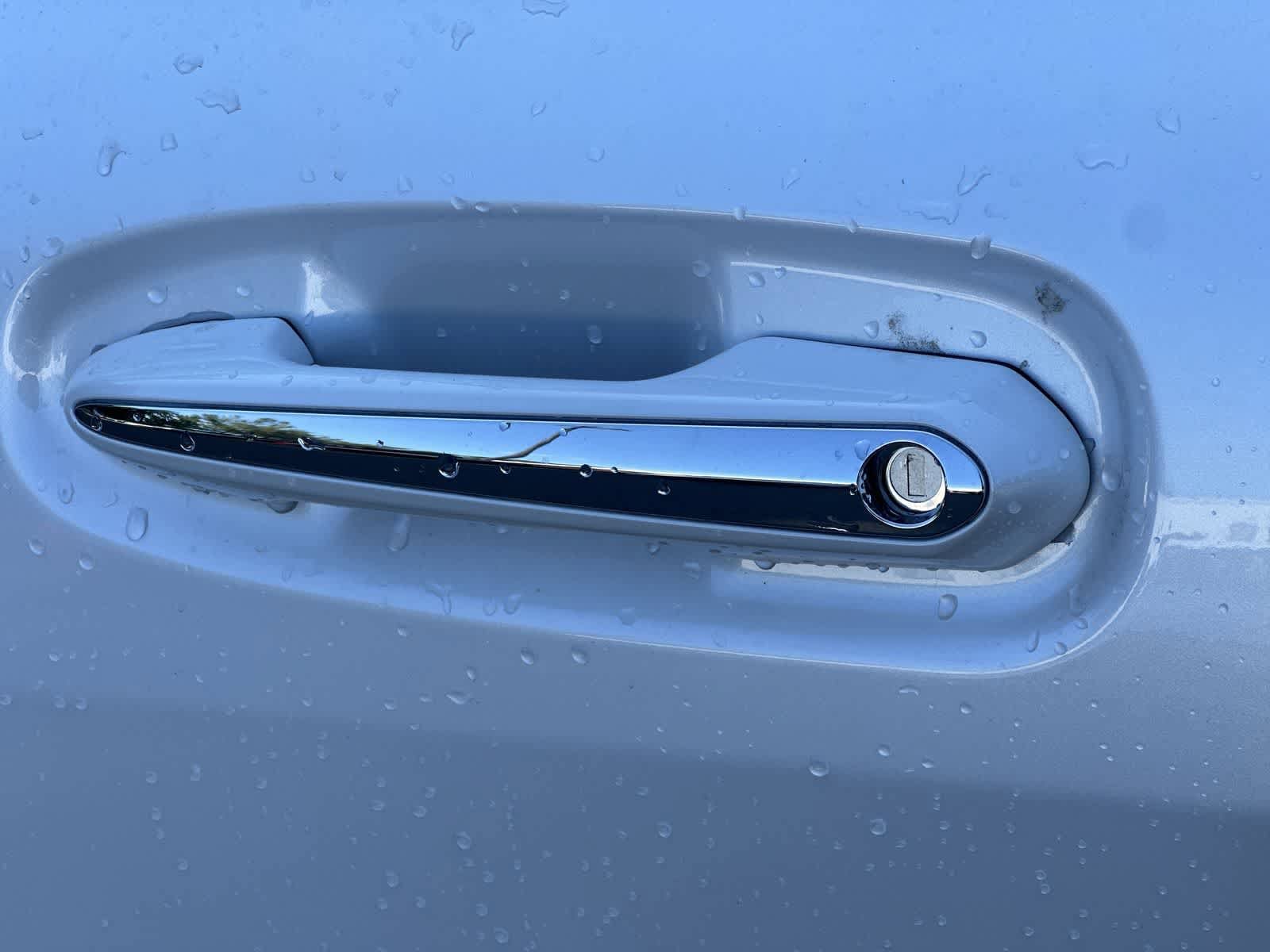Thumbnail: 2026 Toyota Sienna - 22