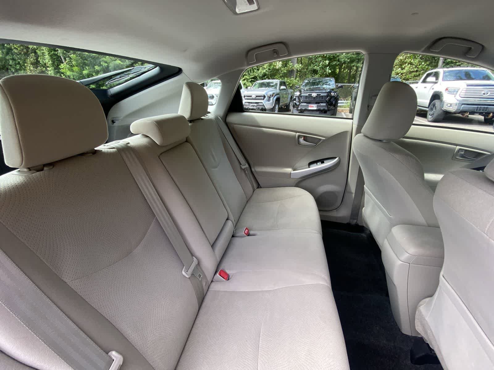 Thumbnail: 2014 Toyota Prius - 23