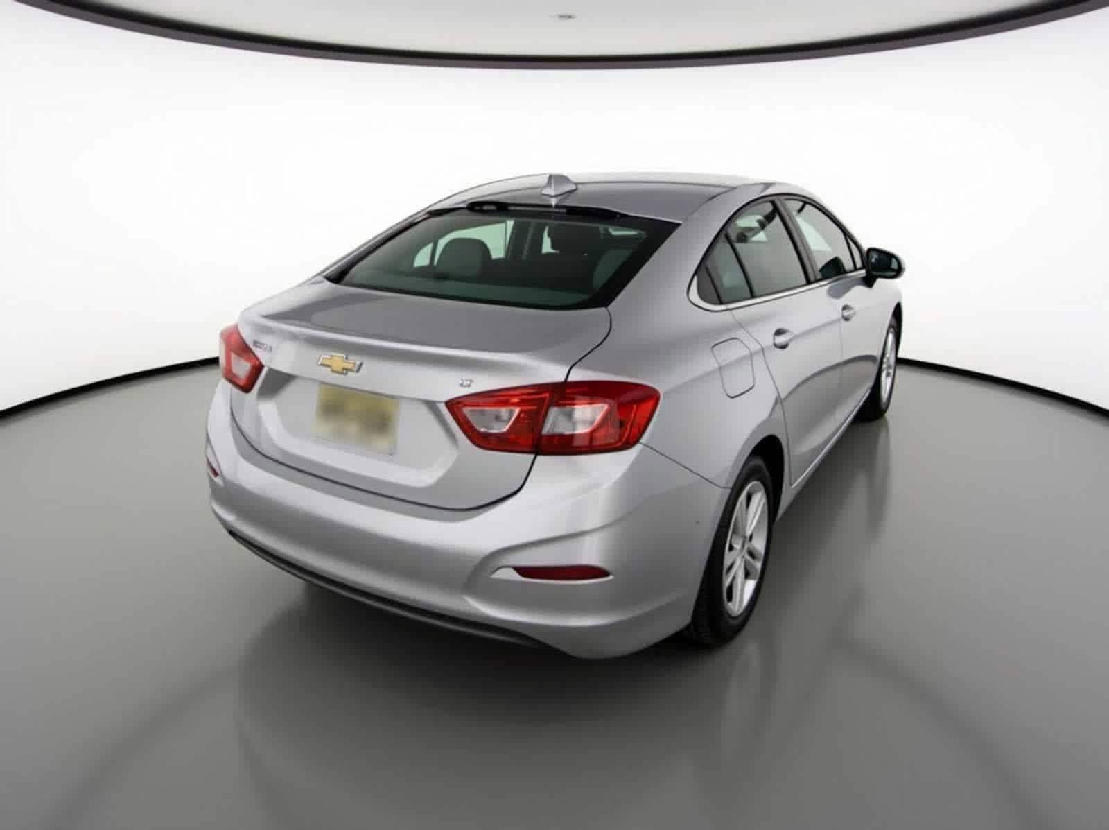 Thumbnail: 2016 Chevrolet Cruze - 13