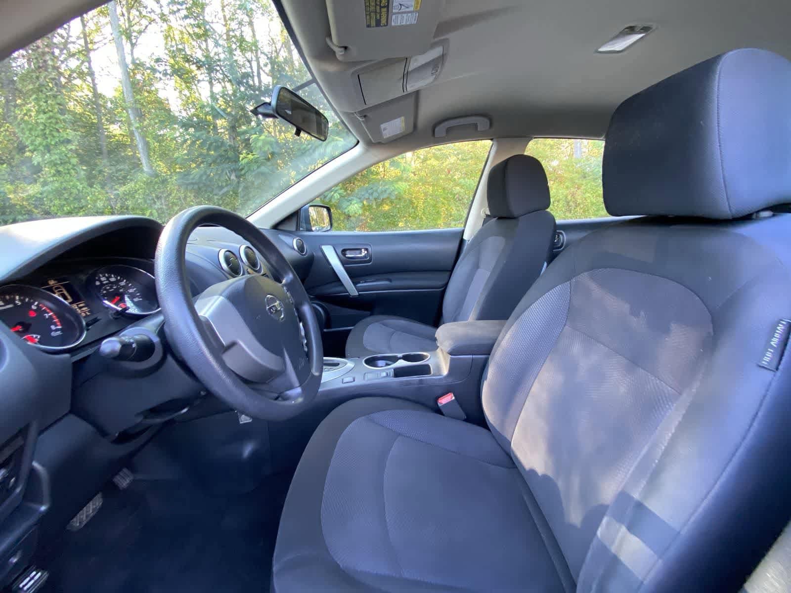 Thumbnail: 2013 Nissan Rogue - 16