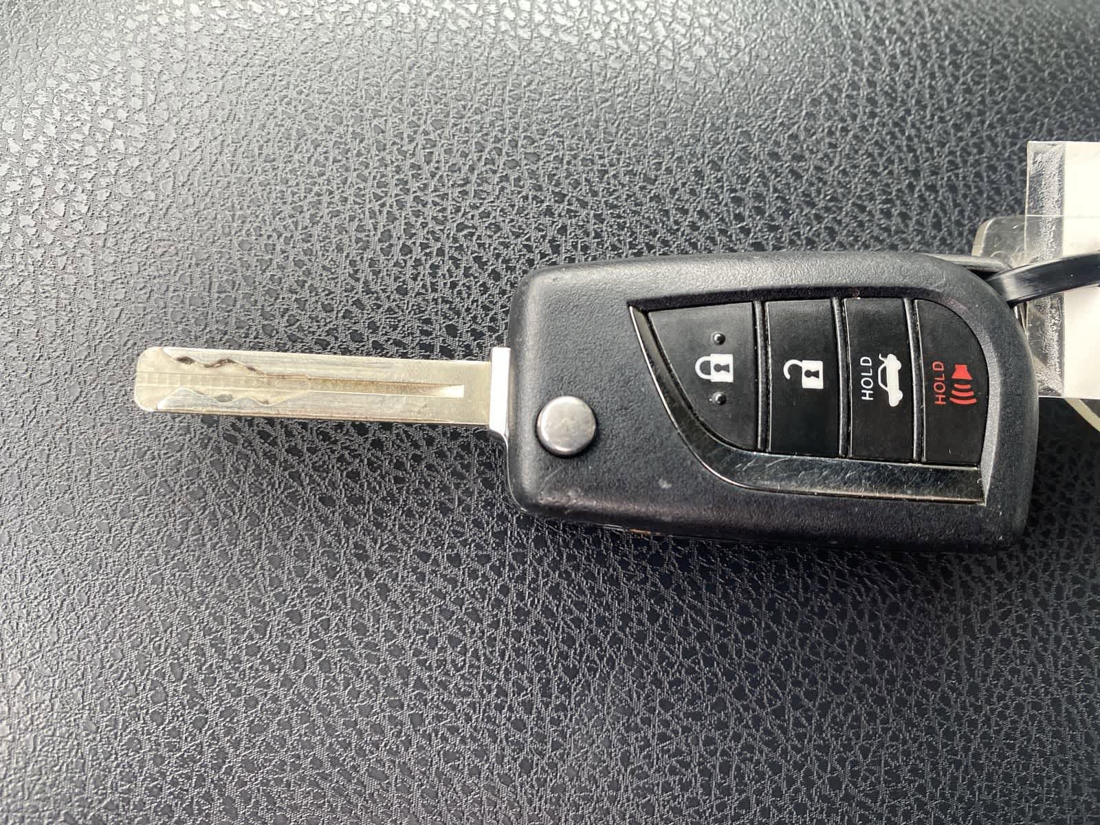 Thumbnail: 2023 Toyota Camry - 37