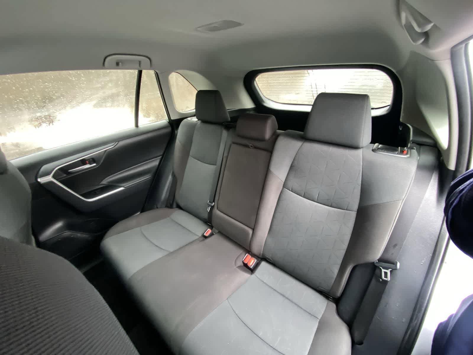 Thumbnail: 2025 Toyota RAV4 - 26