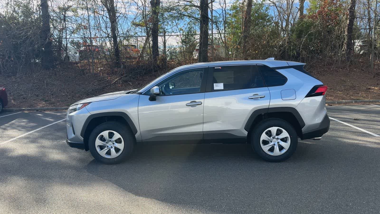 Thumbnail: 2025 Toyota RAV4 - 5