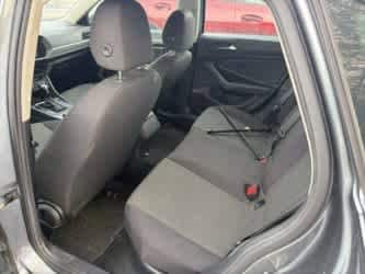 Thumbnail: 2019 Volkswagen Jetta - 20