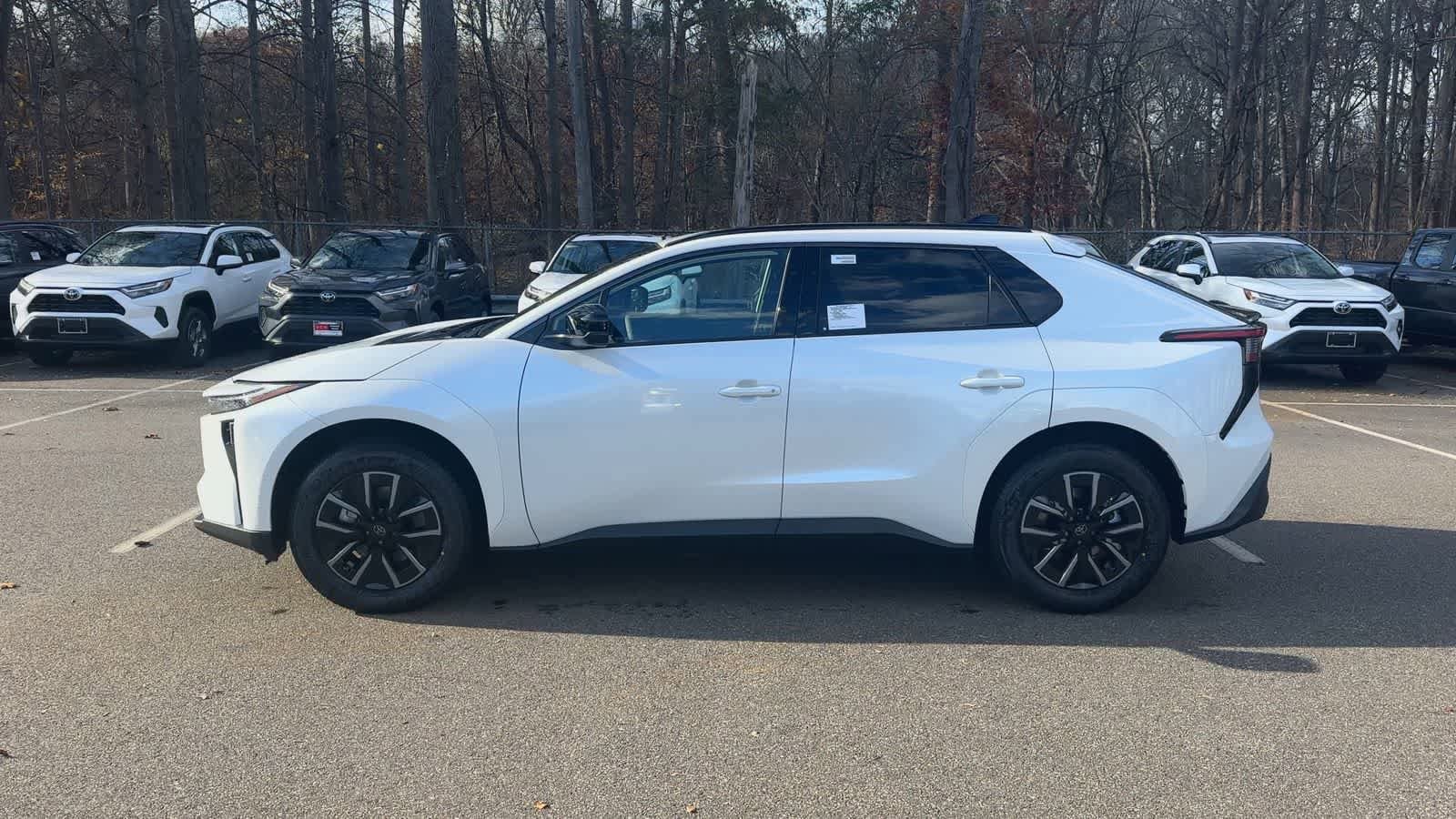 Thumbnail: 2026 Toyota bZ - 5