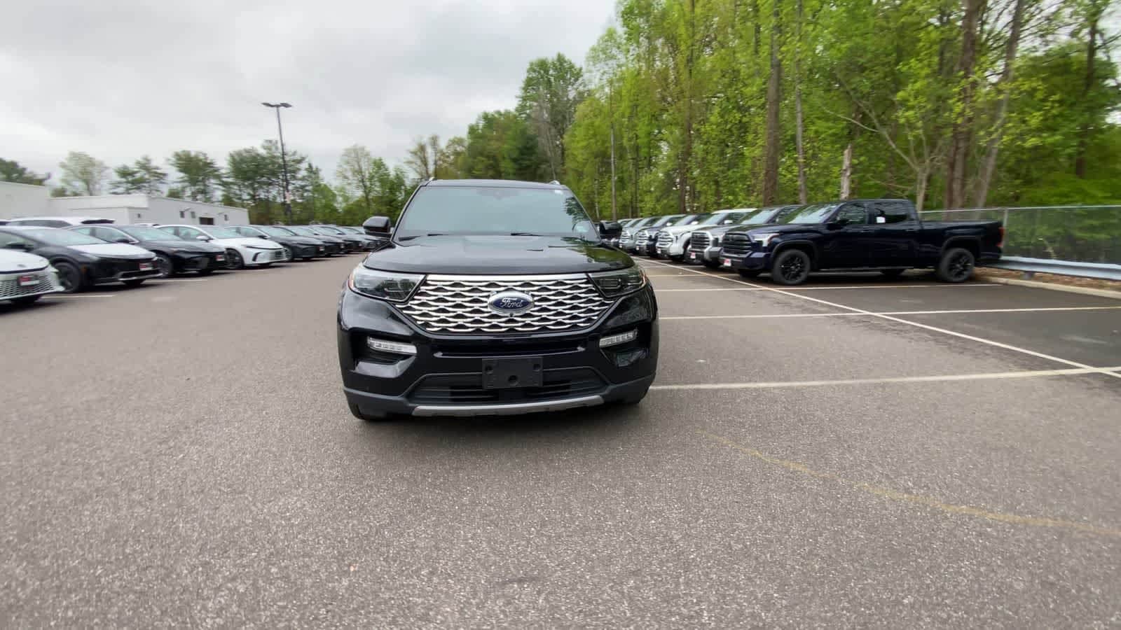 Thumbnail: 2023 Ford Explorer - 3