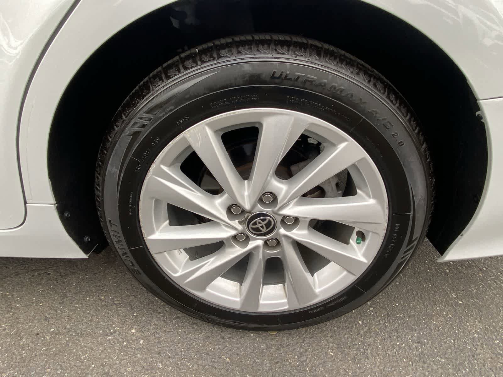 Thumbnail: 2023 Toyota Camry - 19