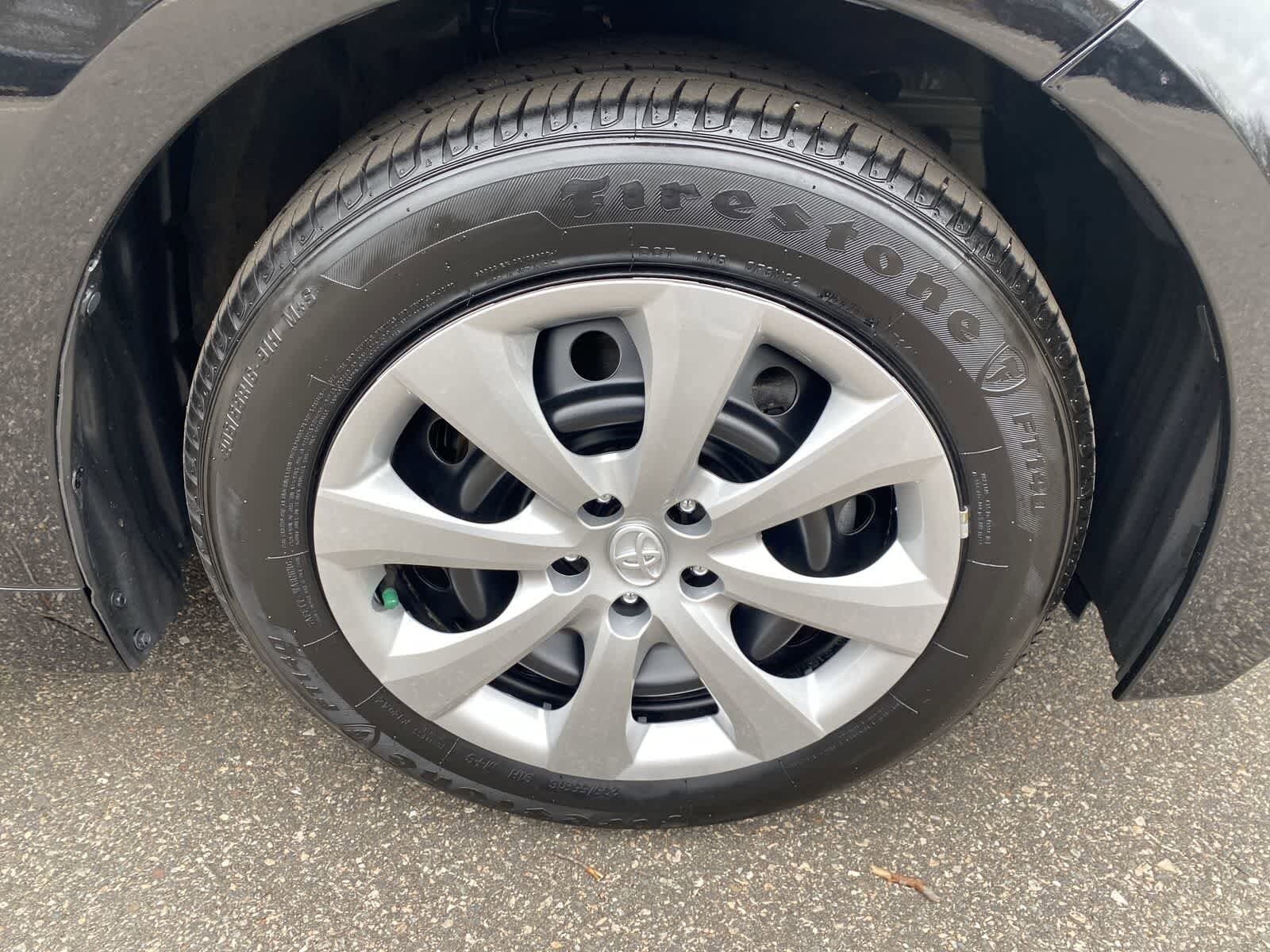 Thumbnail: 2025 Toyota Corolla - 17