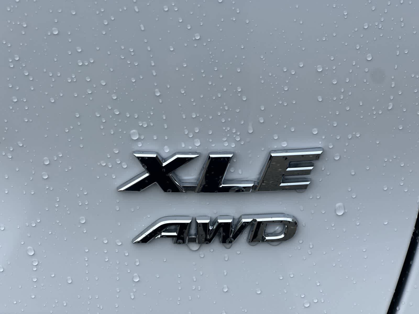 Thumbnail: 2025 Toyota RAV4 - 15