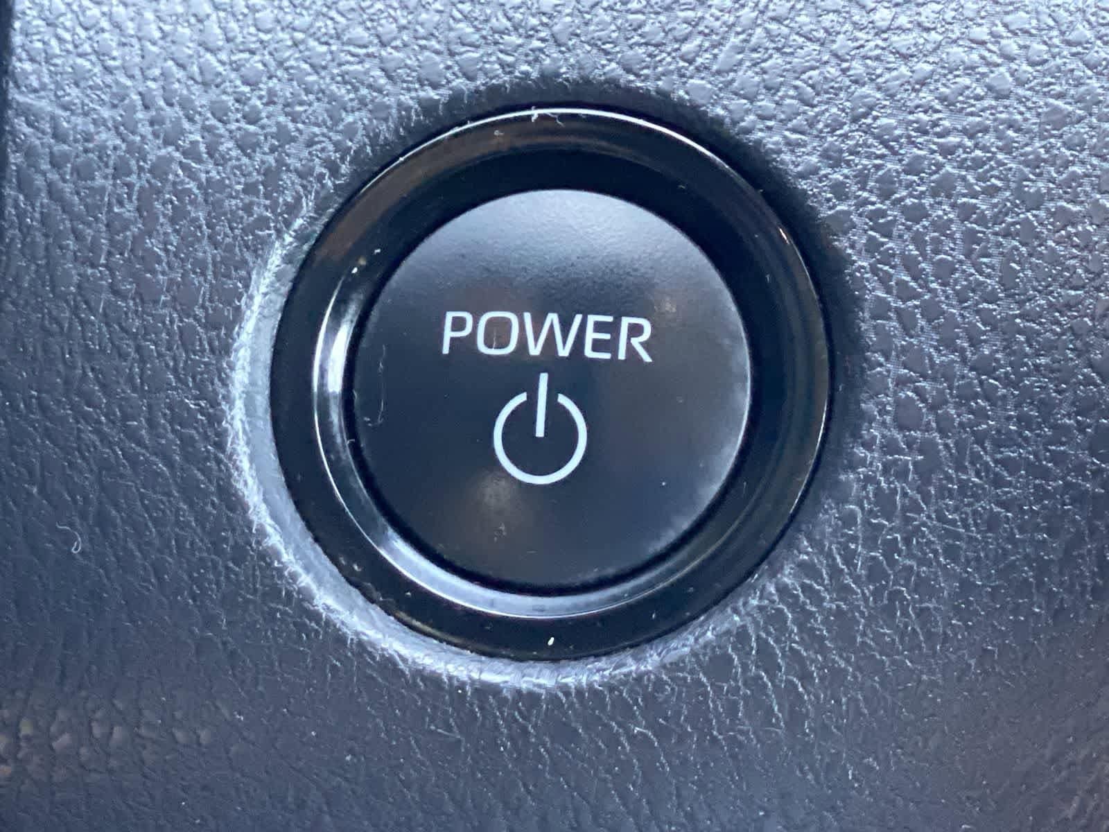 Thumbnail: 2025 Toyota Camry - 33