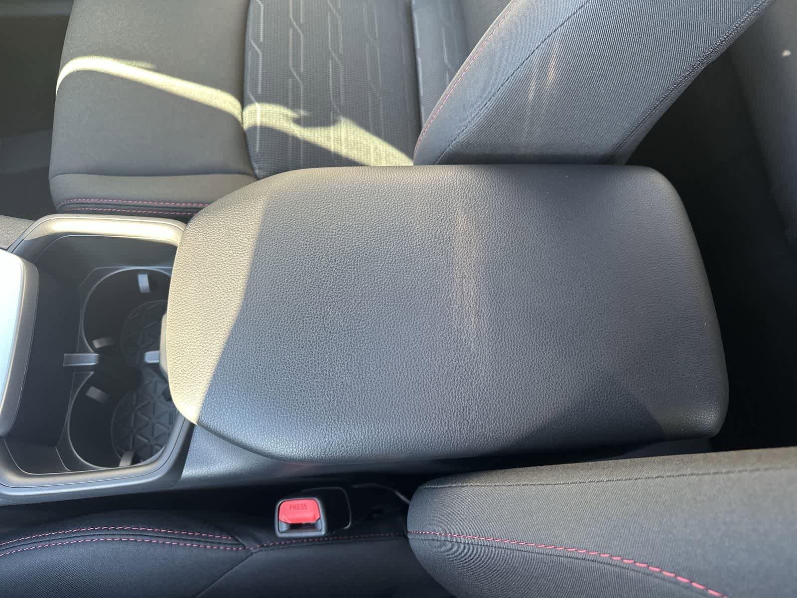 Thumbnail: 2025 Toyota RAV4 - 24