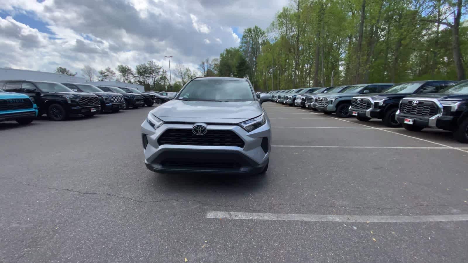 Thumbnail: 2025 Toyota RAV4 - 7