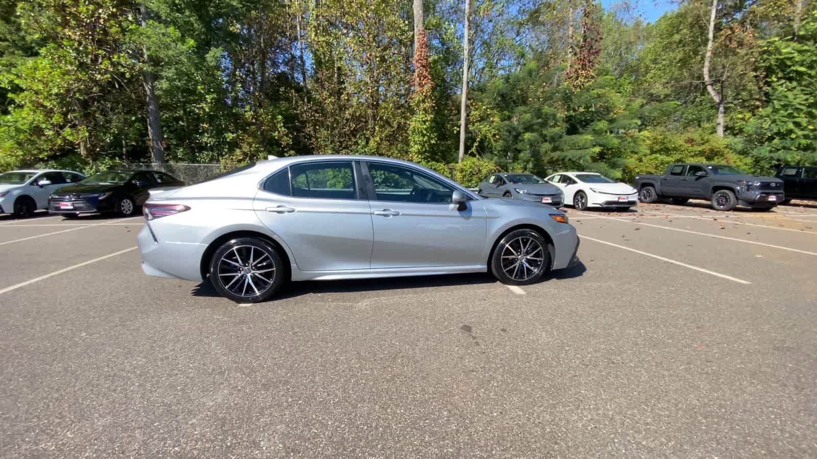 Thumbnail: 2024 Toyota Camry - 9