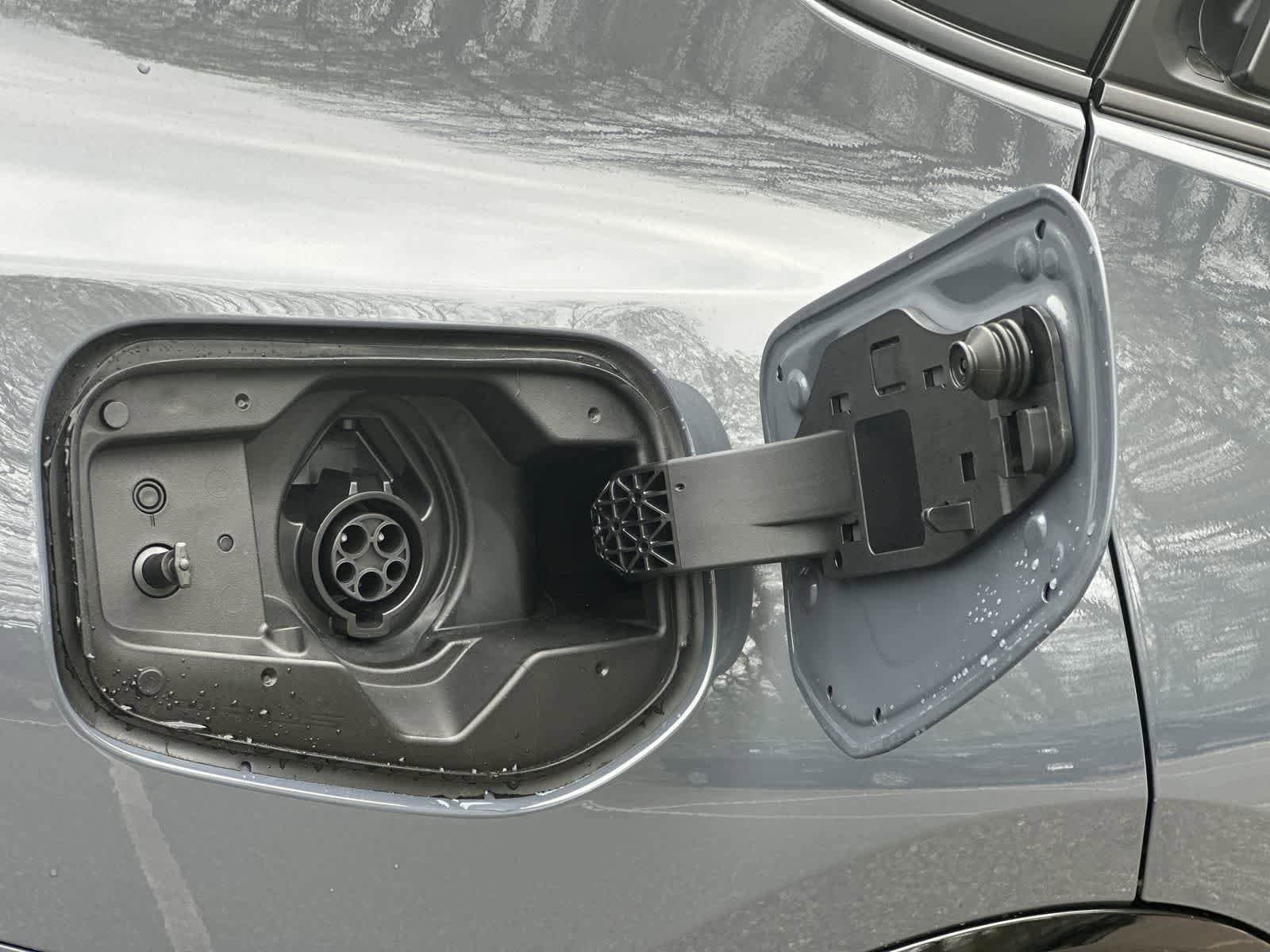 Thumbnail: 2026 Toyota Prius - 21