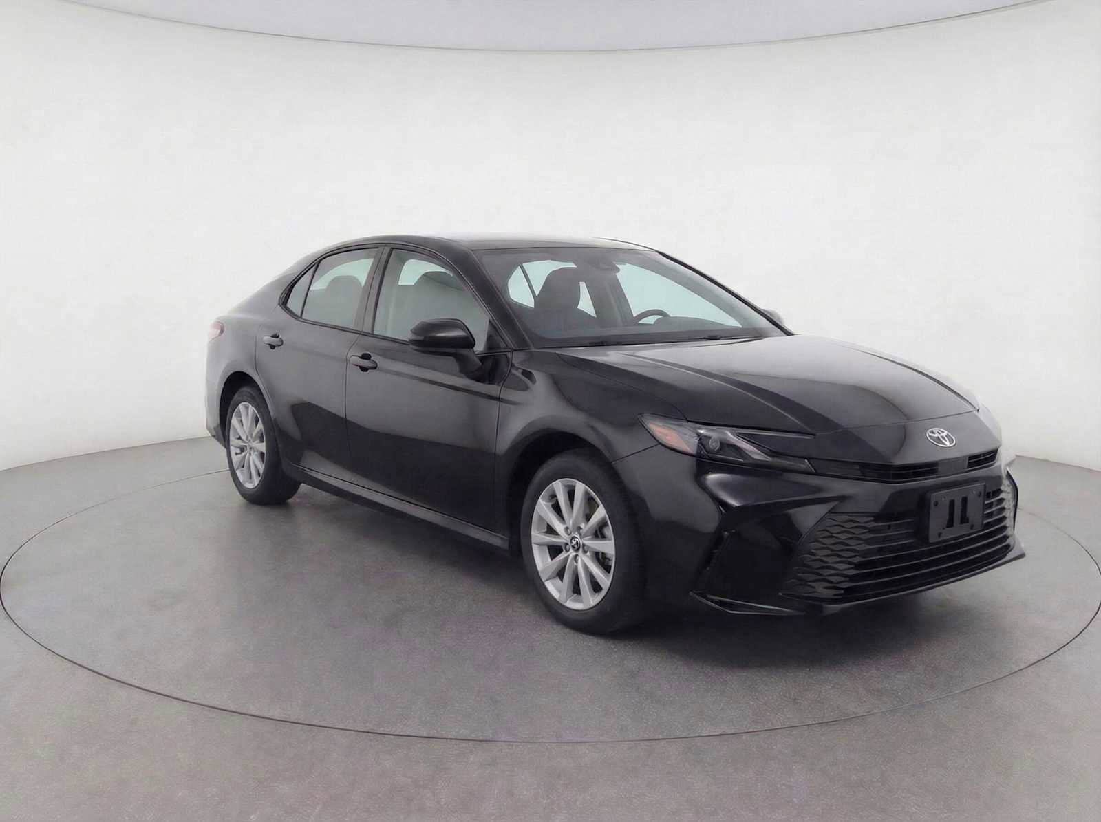 Thumbnail: 2025 Toyota Camry - 3