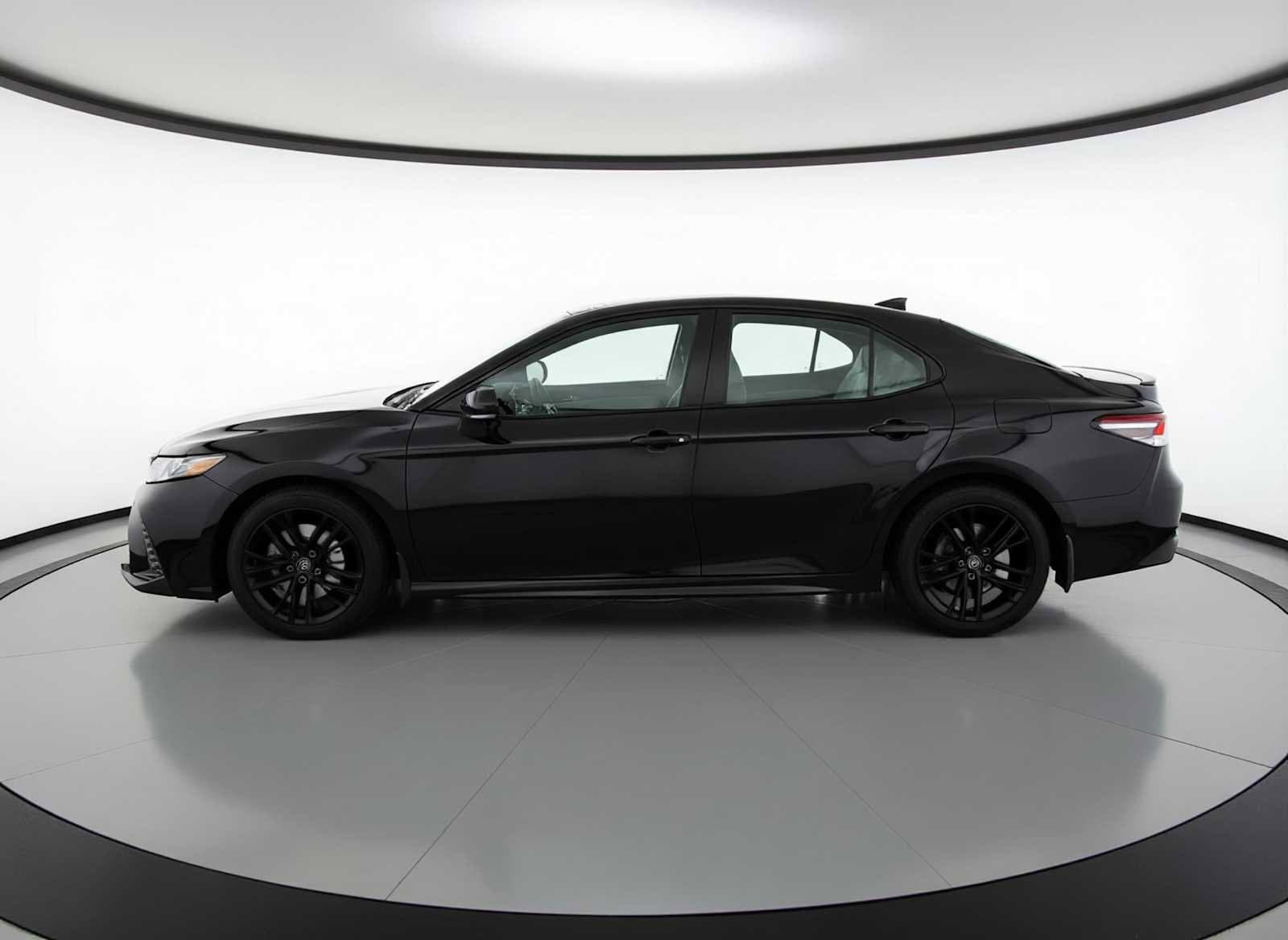 Thumbnail: 2025 Toyota Camry - 6