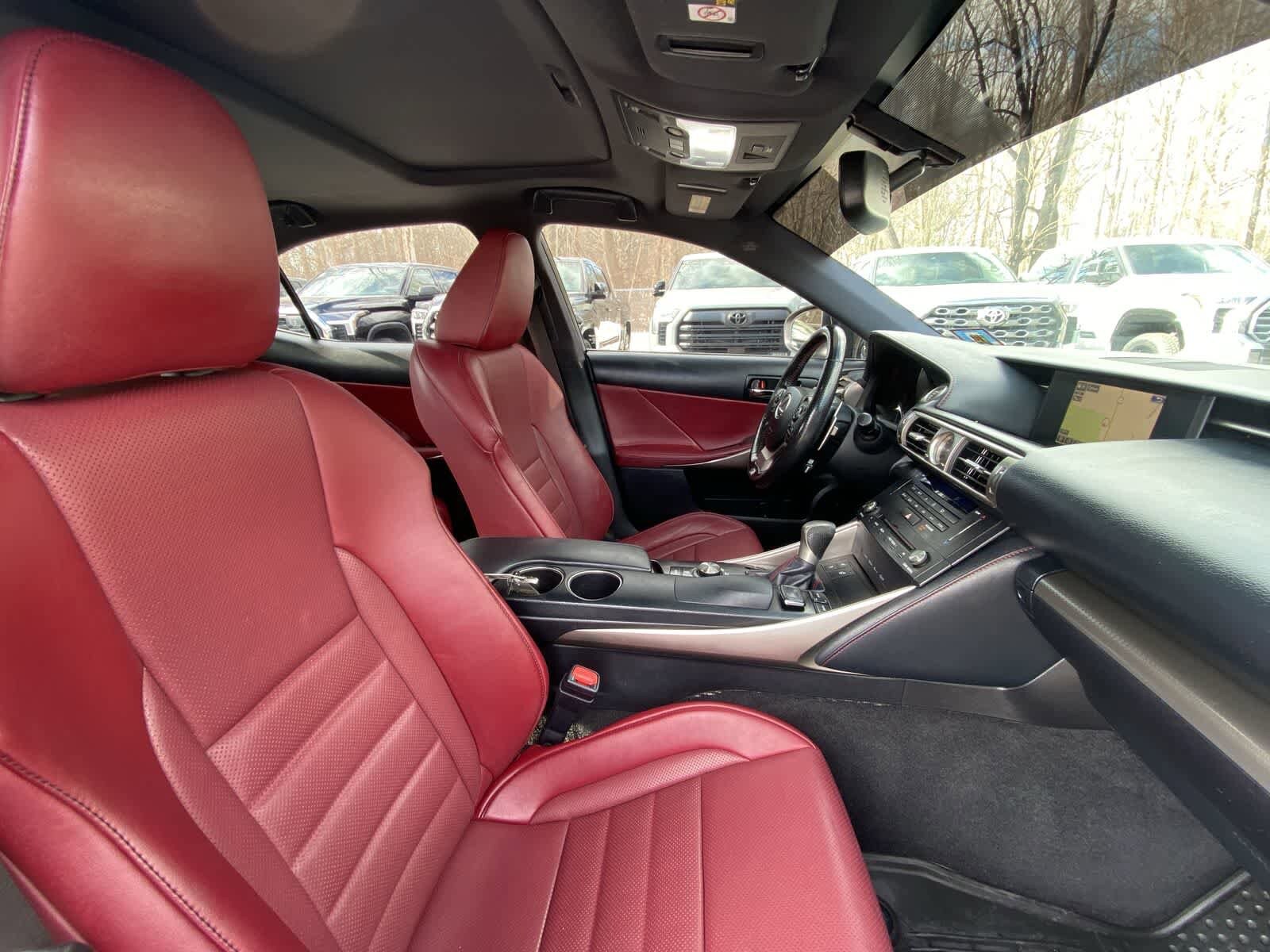 Thumbnail: 2016 Lexus IS - 29