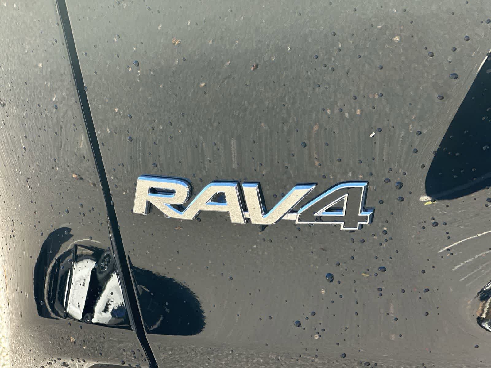 Thumbnail: 2025 Toyota RAV4 - 14