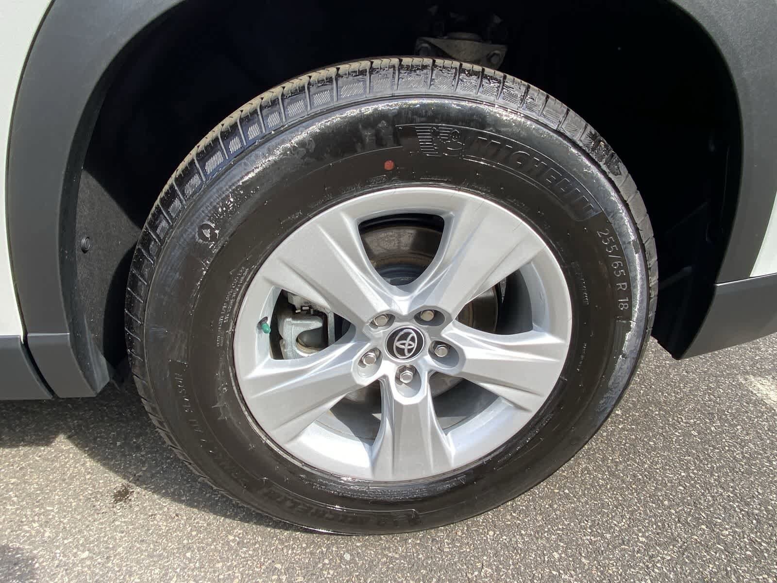 Thumbnail: 2025 Toyota Grand Highlander - 16