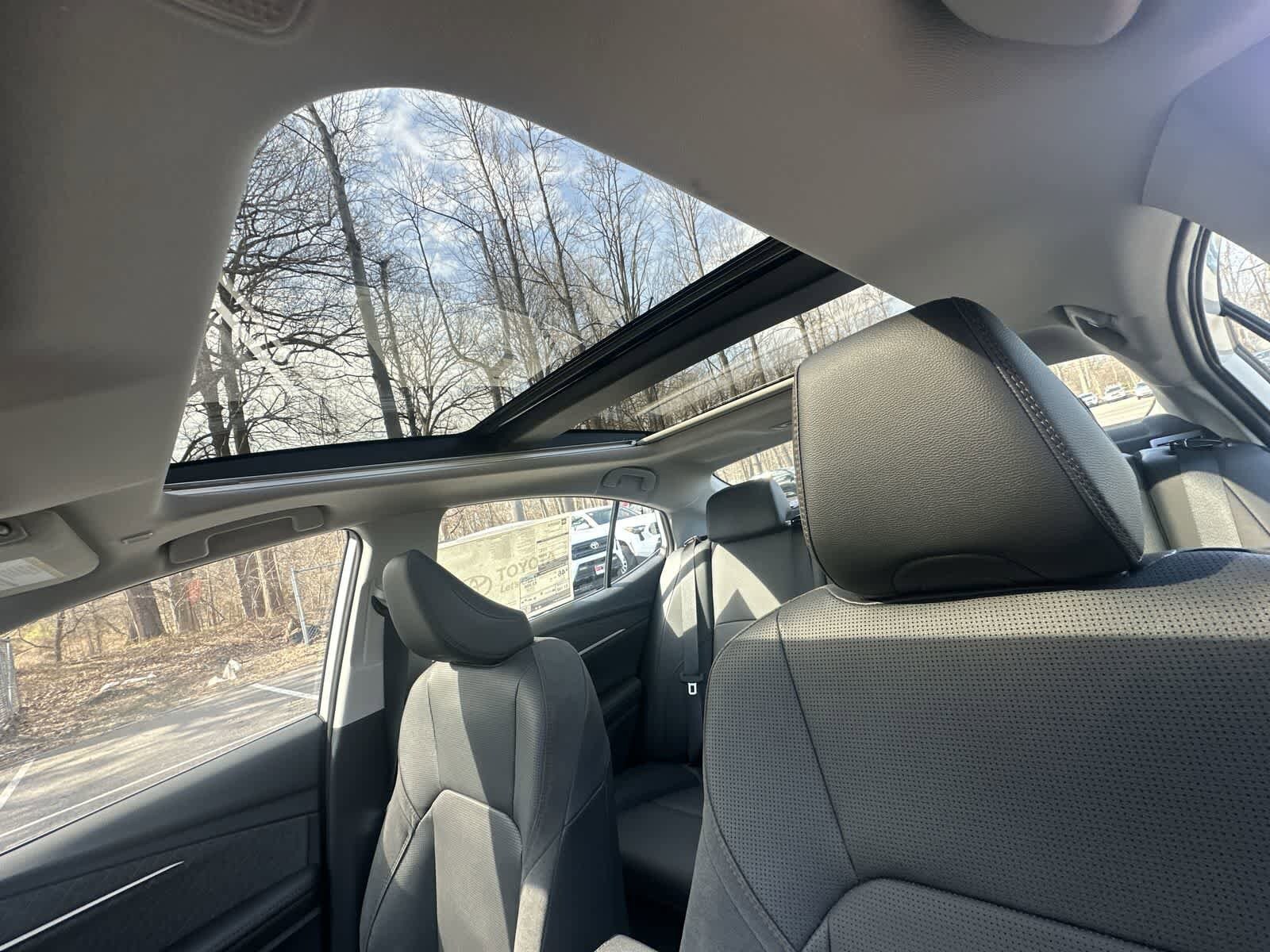 Thumbnail: 2026 Toyota Camry - 31