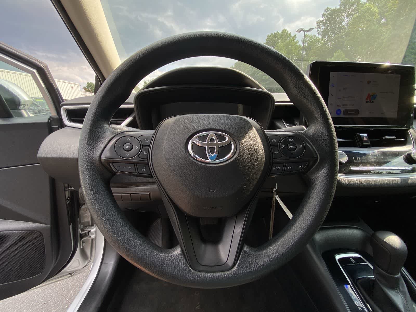 Thumbnail: 2023 Toyota Corolla - 25