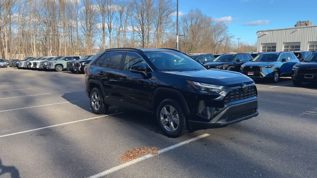 New 2025 Toyota RAV4 Hybrid LE SUV