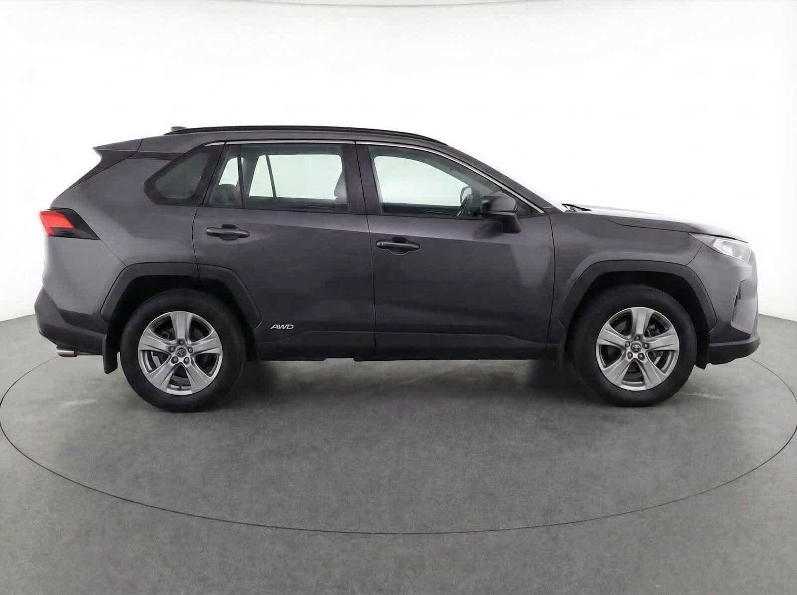 Thumbnail: 2025 Toyota RAV4 - 8
