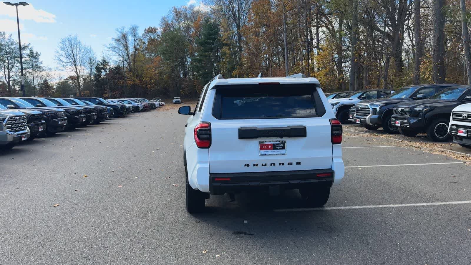 Thumbnail: 2025 Toyota 4Runner - 7