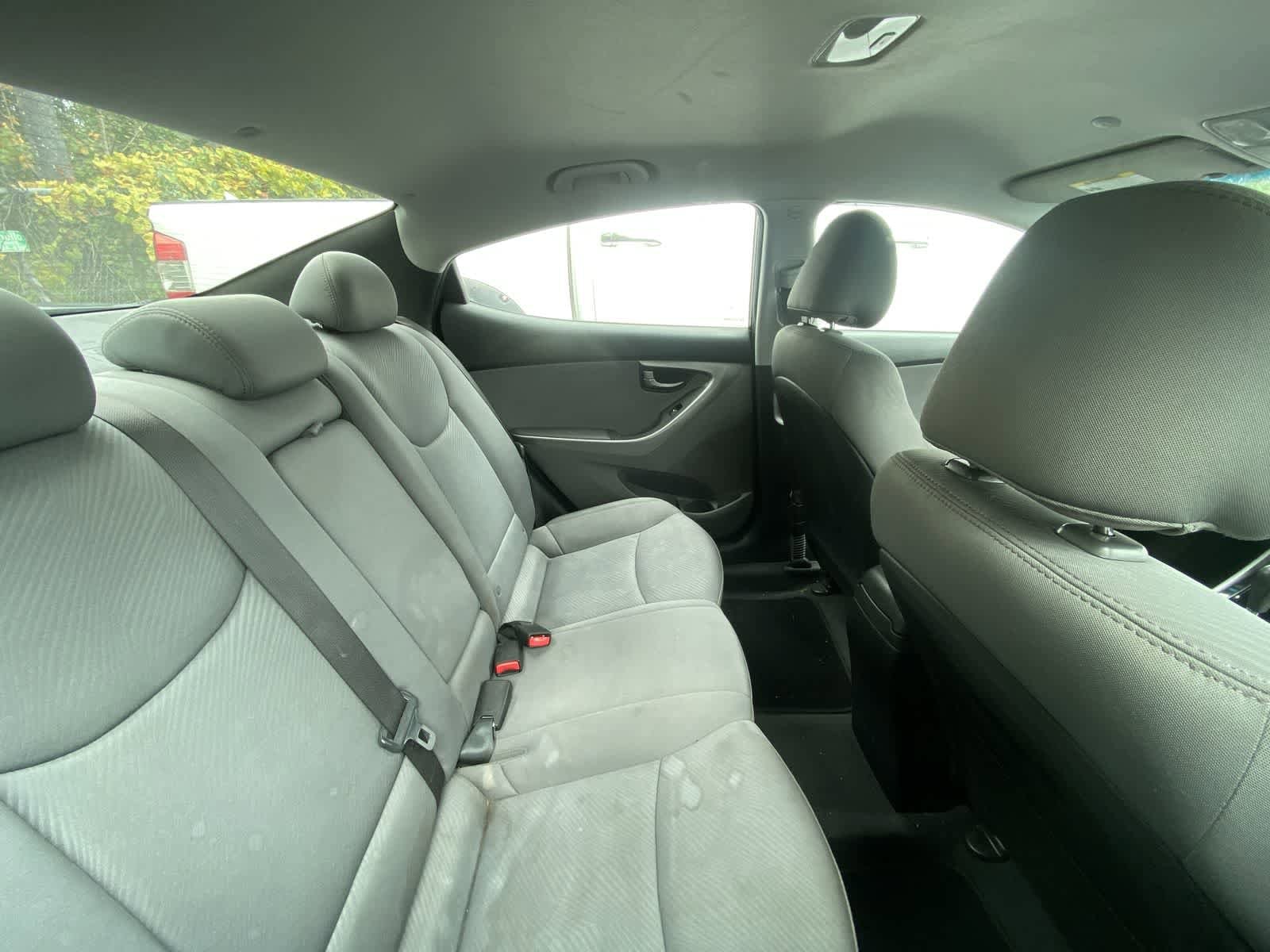 Thumbnail: 2013 Hyundai Elantra - 6