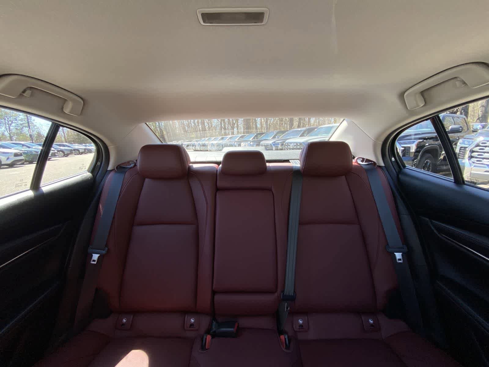 Thumbnail: 2023 Mazda Mazda3 - 28