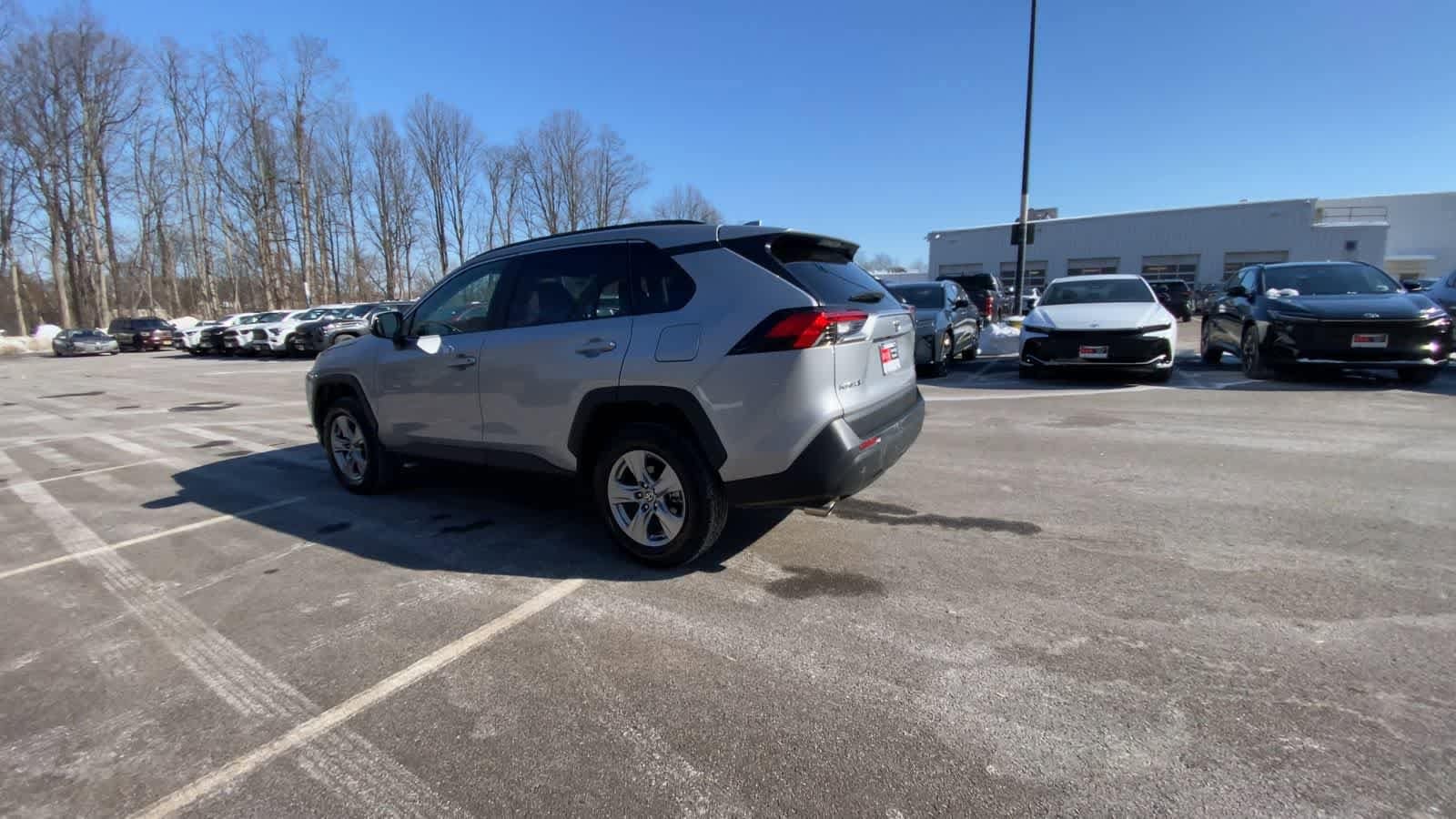 Thumbnail: 2025 Toyota RAV4 - 12