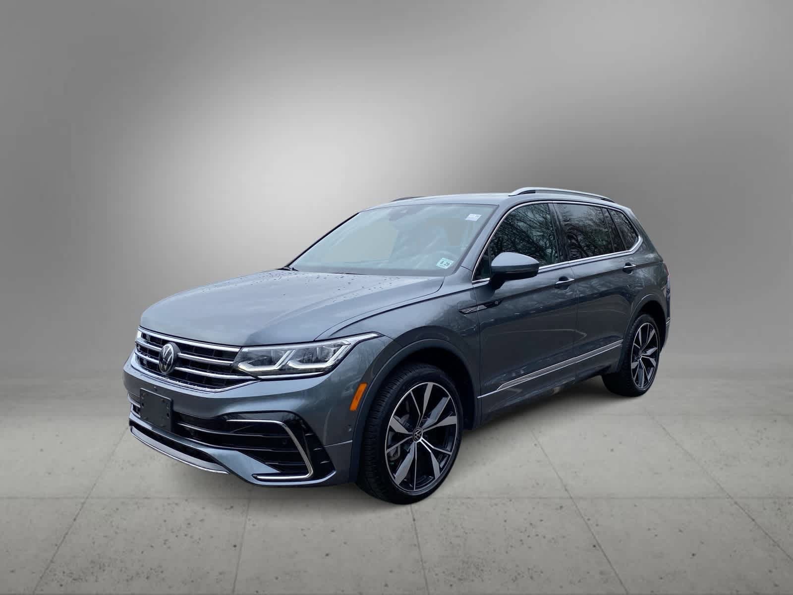 2024 Volkswagen Tiguan SE R-Line -
                  Freehold, NJ