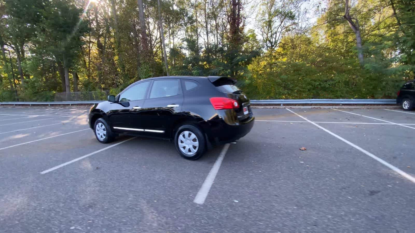 Thumbnail: 2013 Nissan Rogue - 8