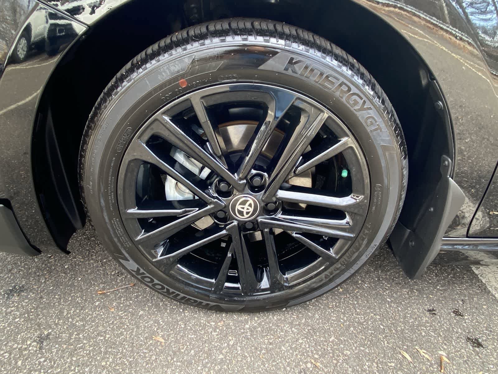 Thumbnail: 2025 Toyota Camry - 17