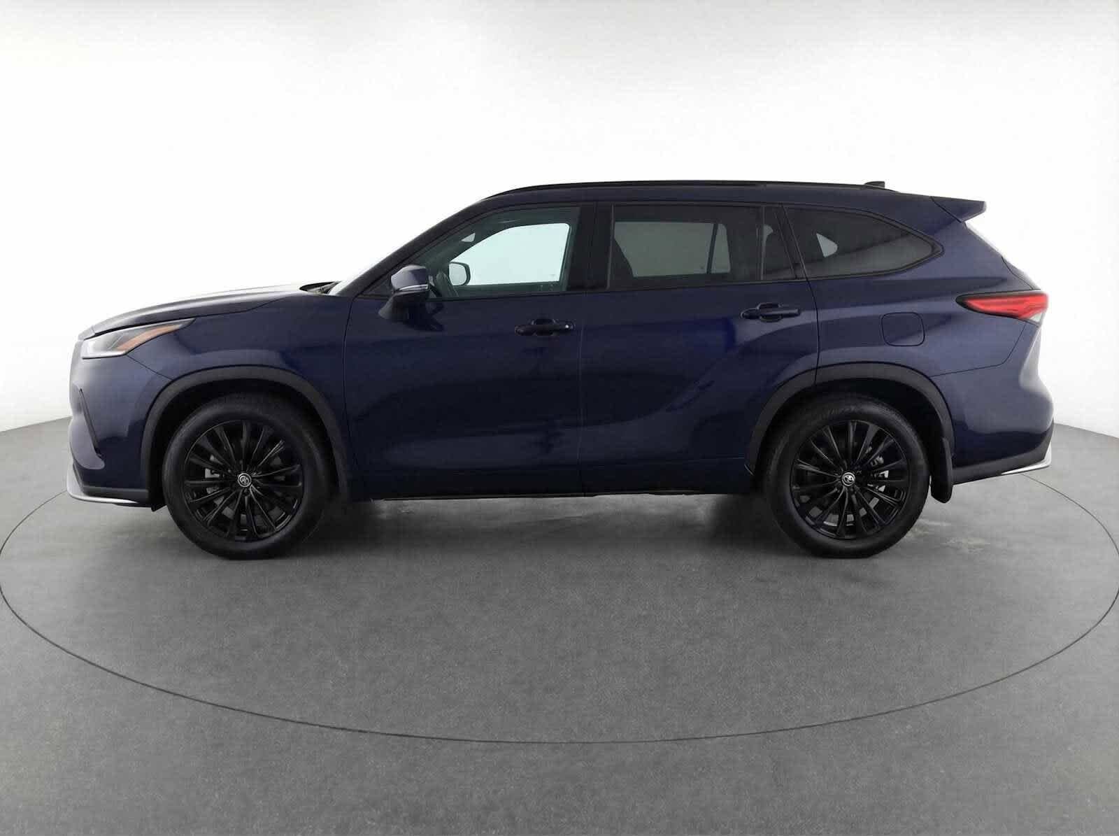 Thumbnail: 2025 Toyota Highlander - 6