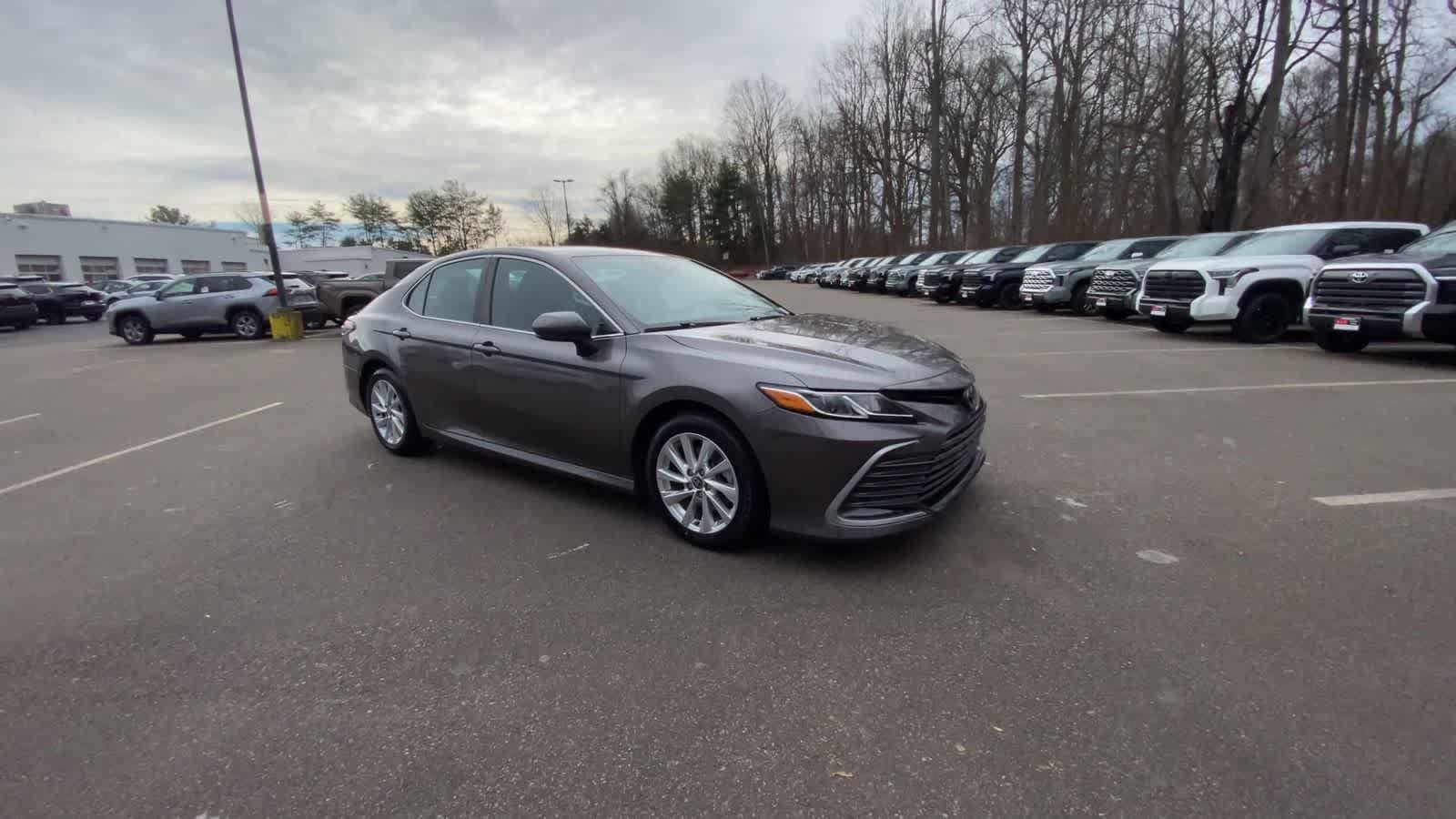 Thumbnail: 2023 Toyota Camry - 9