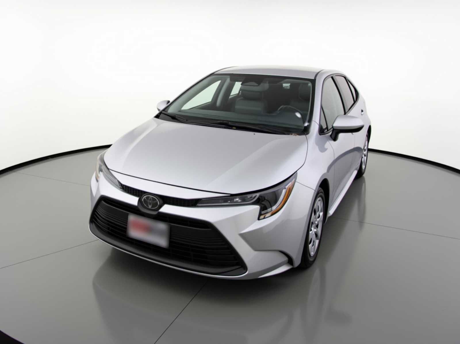 2024 Toyota Corolla LE's photo
