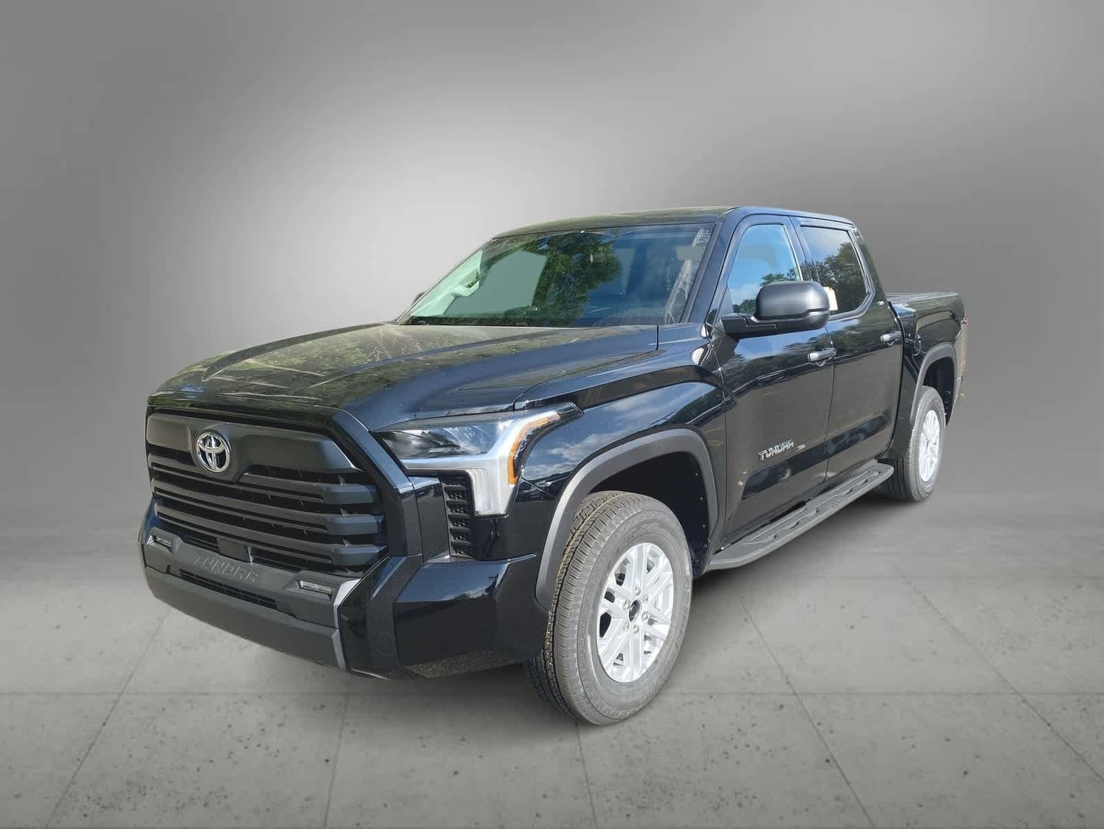 2024 Toyota Tundra SR5 -
                Freehold, NJ