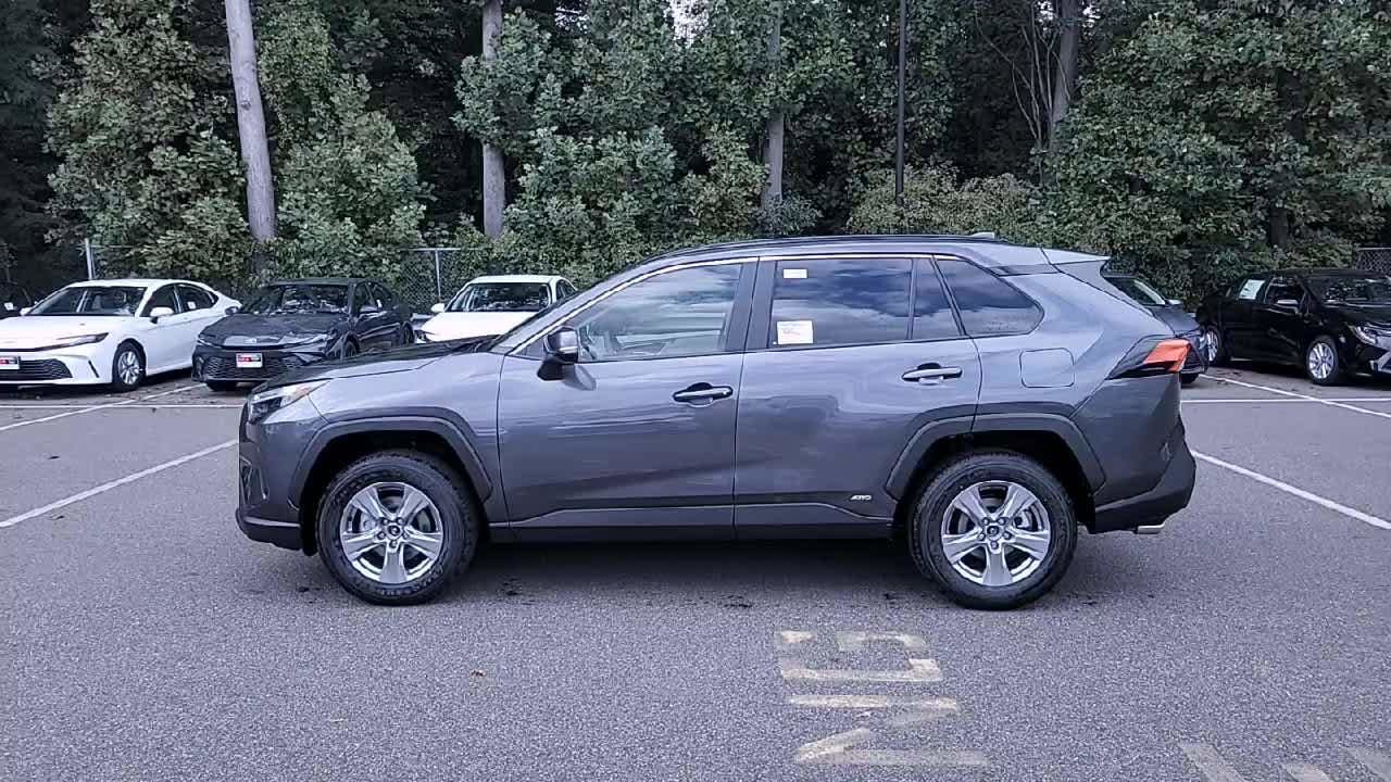 Thumbnail: 2025 Toyota RAV4 - 5