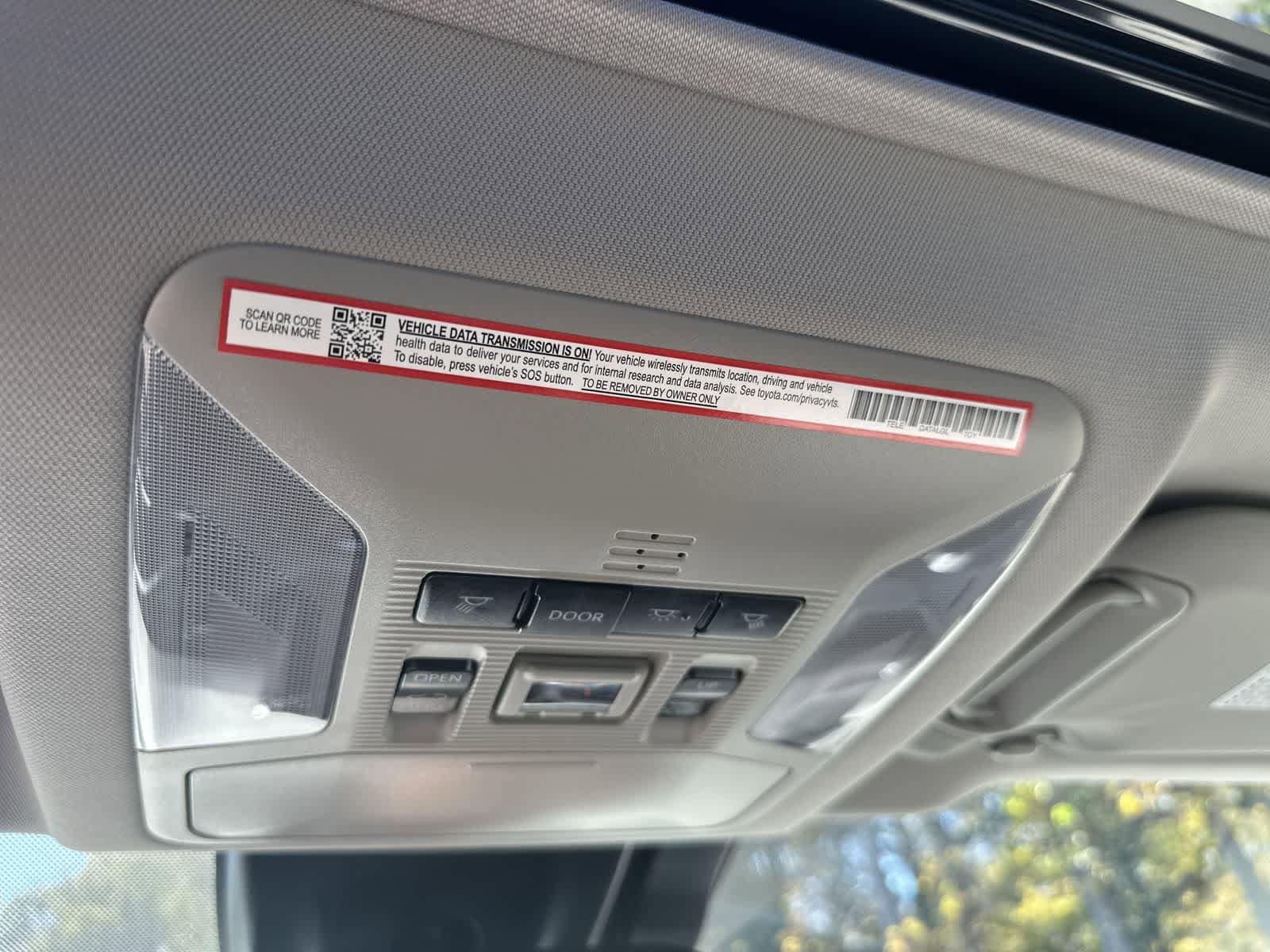 Thumbnail: 2025 Toyota RAV4 - 22