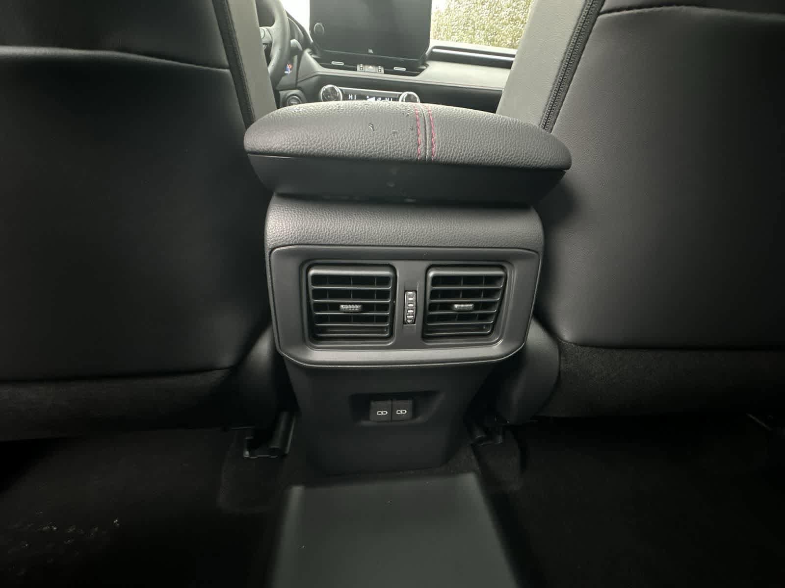 Thumbnail: 2025 Toyota RAV4 - 28