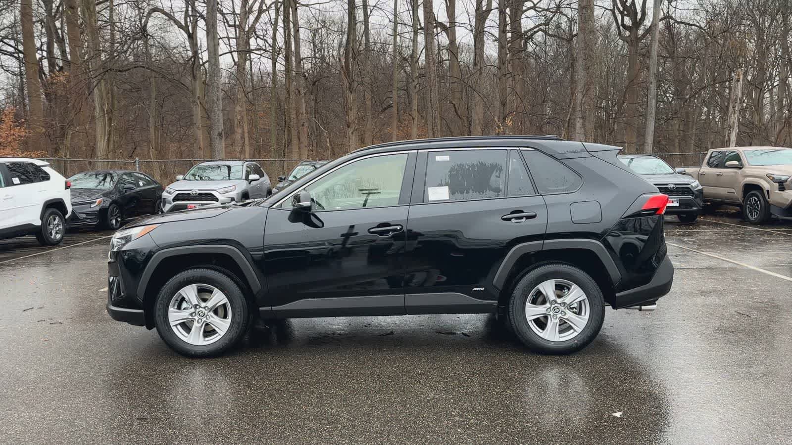 Thumbnail: 2025 Toyota RAV4 - 5