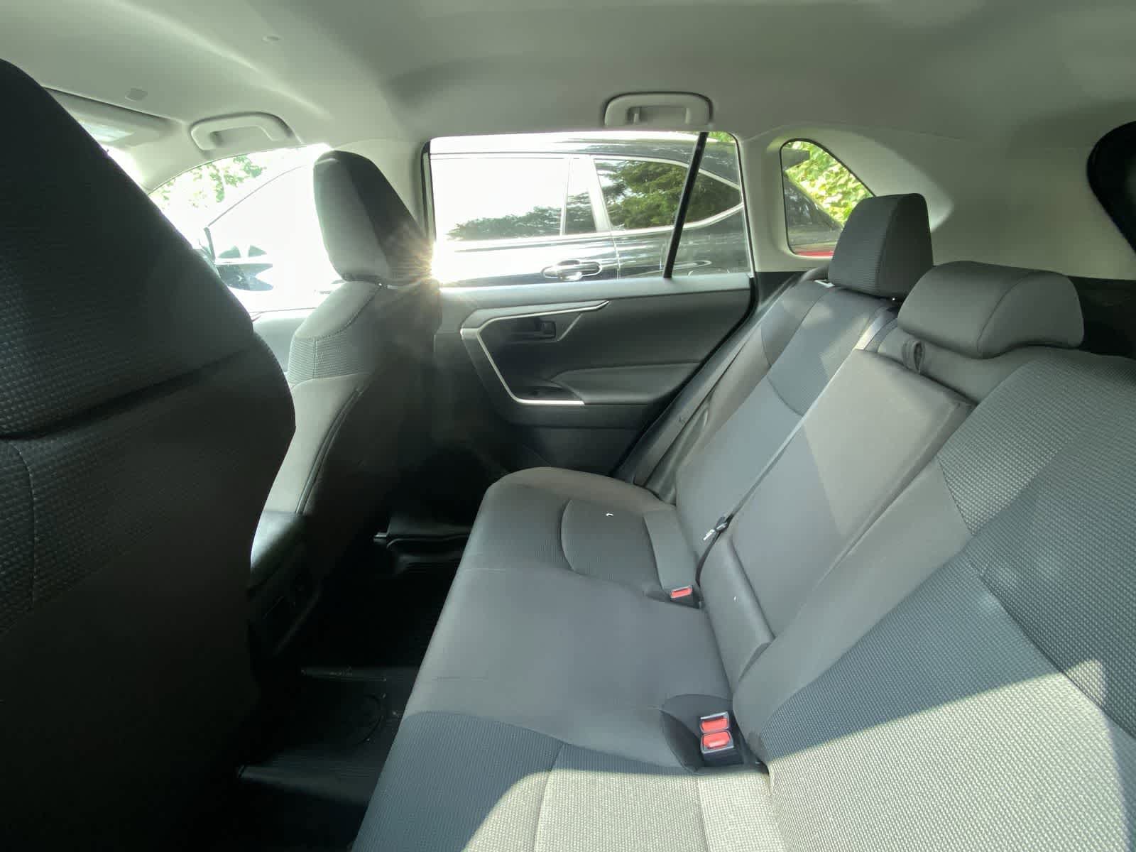 Thumbnail: 2025 Toyota RAV4 - 8