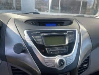 Thumbnail: 2012 Hyundai Elantra - 22
